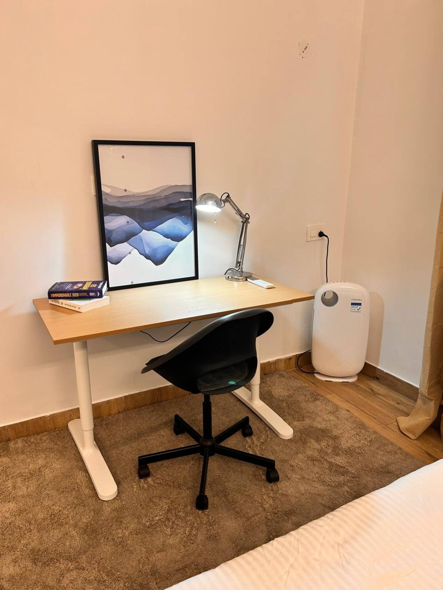 Dedicated work desk